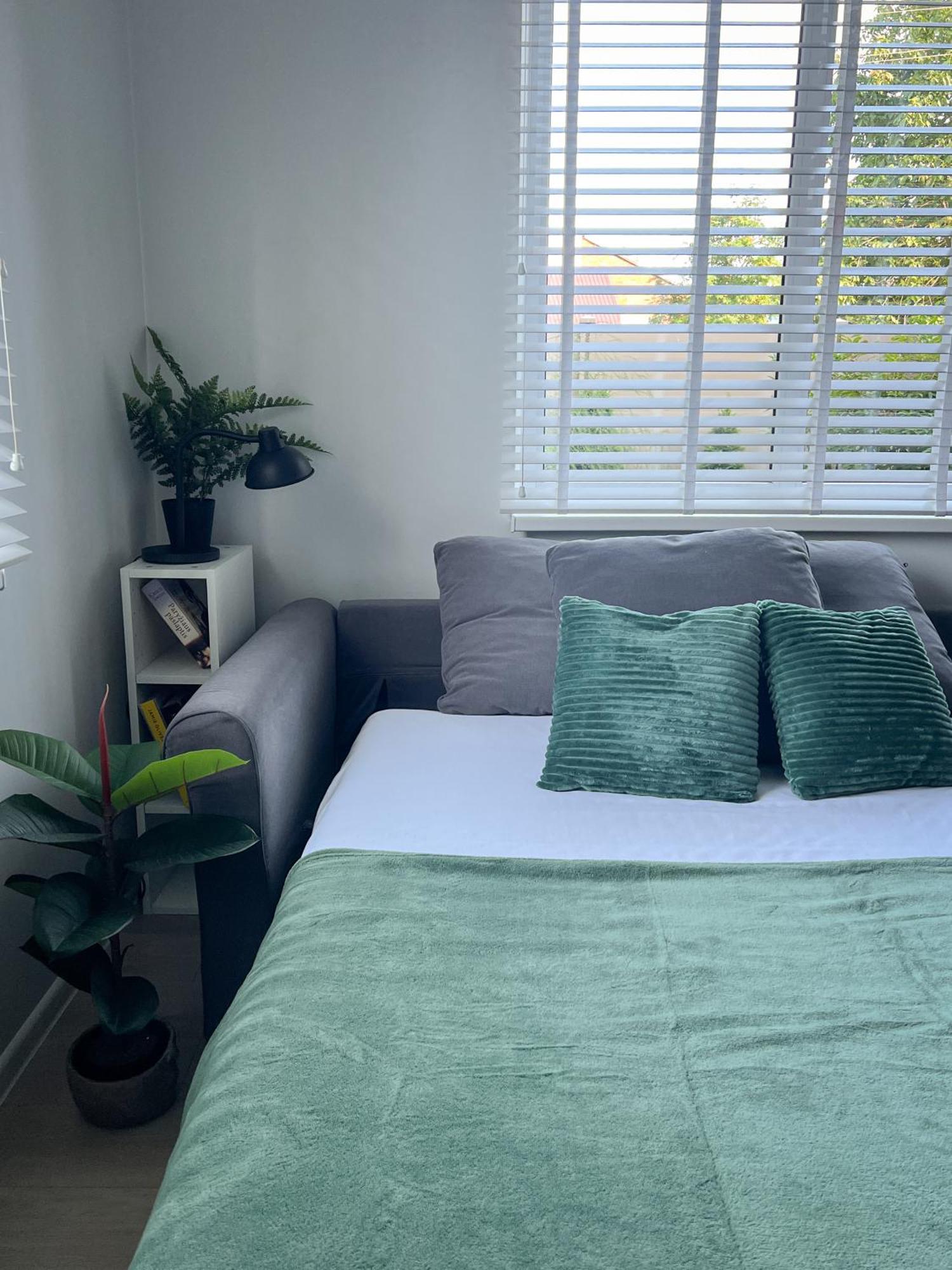 Oakwood Park Apartment Kaunas Buitenkant foto